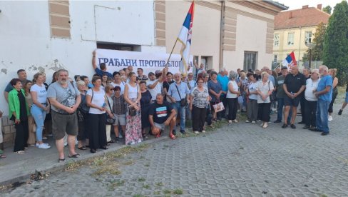 SEČANJ PROTIV BLOKADA: Želimo normalan život