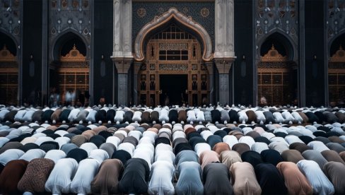 УВЕЛИ ЗАКОН: Ко пропусти молитву у џамији петком - 600€ и 2 године затвора