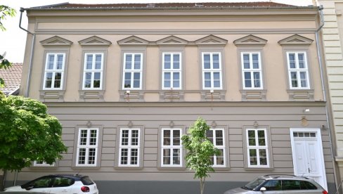 ШТИТЕ ЕКСПОНАТЕ ОД ВЛАГЕ: Наставља се уређење фасаде старе зграде Градског музеја у Вршцу старе око 150 година