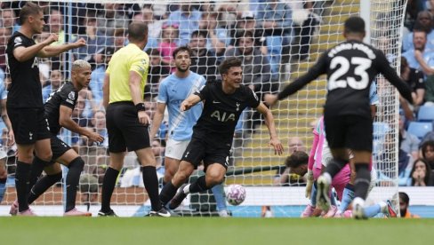 KIKS MANČESTER SITIJA: Totenhem je baš opasan, pevci pobedili na Etihadu (VIDEO)