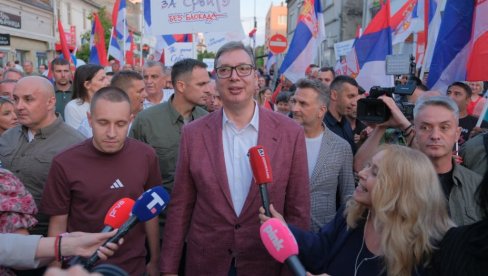 МОРАМО ДА БУДЕМО НА СТРАНИ ОБИЧНОГ НАРОДА Вучић о новим мерама: На свим производима ће се осетити, пре свега прехрамбеним, кућна хигијена