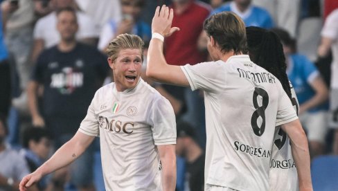 NAPOLI POČEO POBEDOM ODBRANU TITULE! Skot Mektomini i Kevin De Brujne doneli trijumf šampionu Italije