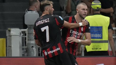 НЕ ПОМАЖЕ НИ ПОСТИГНУТИ ГОЛ! Страхиња Павловић на жестоком удару