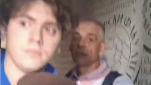 ДЕКАН ФИЛОЗОФСКОГ ФАКУЛТЕТА ЗАЈЕДНО СА ПРОФЕСОРИМА ИЗБАЦИО БЛОКАДЕРЕ ИЗ ЗГРАДЕ: Професори утврђују у каквом је стању зграда након опсаде