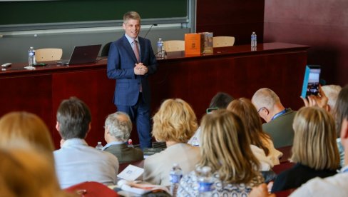 MI SMO DVA TRADICIONALNO BLISKA NARODA: Gujon na stogodišnjici učenja srpskog jezika u Francuskoj