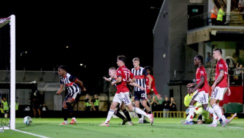 KAKAV ŠOK NA OSTRVU! Mančester junajted ispao od četvrtoligaša na penale