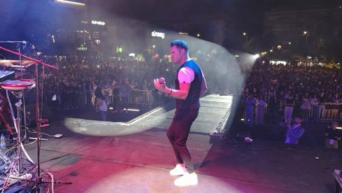 NAŠ GRAD, NAŠI LJUDI: Amadeus bend proslavio dvostruki rođendan u svom Leskovcu (FOTO)