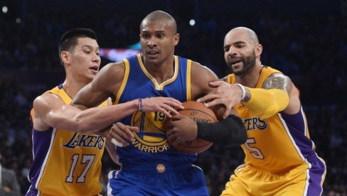 КРАЈ ЛЕПЕ КАРИЈЕРЕ! Џереми Лин рекао збогом кошарци