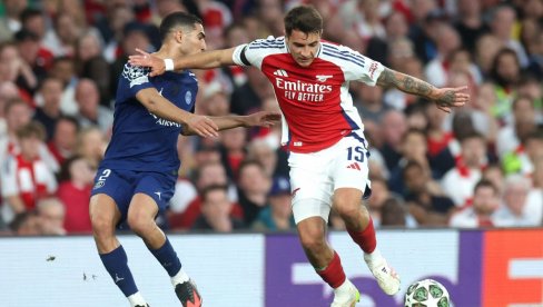 РИВАЛ ЗВЕЗДЕ СЕ ПОЈАЧАВА ИЗ ПРЕМИЈЕР ЛИГЕ: Порто доводи фудбалера Арсенала