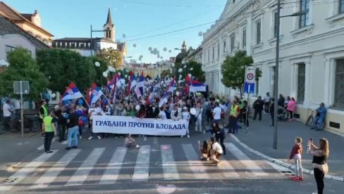 БЕЛИ БАЛОНИ КАО СИМБОЛ МИРА: Зрењанин сложно против блокада (ВИДЕО)