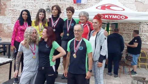 НА ДРЖАВНОМ ПРВЕНСТВУ У РОГЕЈНИНГУ НА ГРЗИ: Најбоље сениорке, ветеранке и ветерани Јаворка