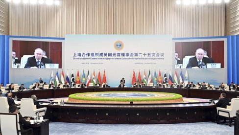 ТЕМА УКРАЈИНЕ НА САМИТУ ШОС-А НИЈЕ ИЗОСТАЛА Ушаков: Покренуо ју је лично Путин