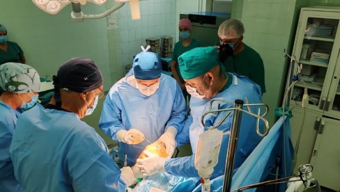 USPEH INSTITUTA ZA LEČENJE I REHABILITACIJU NIŠKA BANJA  Opet operišu kolena