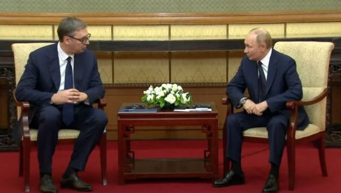 ВУЧИЋ И ПУТИН РАЗГОВАРАЛИ НА ЧИСТОМ РУСКОМ: Погледајте снимак разговора (ВИДЕО)