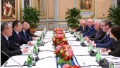 ВАЖНИ САСТАНЦИ У ПЕКИНГУ: Вучић са представницима кинеских компанија (ФОТО)