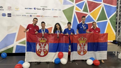 TRI MEDAALJE ZA INFORMATIČARE: Uspeh nađih đaka Evropskoj juniorskoj olimpijadi
