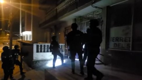СРБИН ДЕО БАНДЕ КОЈА ЈЕ ПУКЛА 200 МИЛИОНА ДОЛАРА: Погледајте велику акцију Европола у Еквадору! (ВИДЕО)