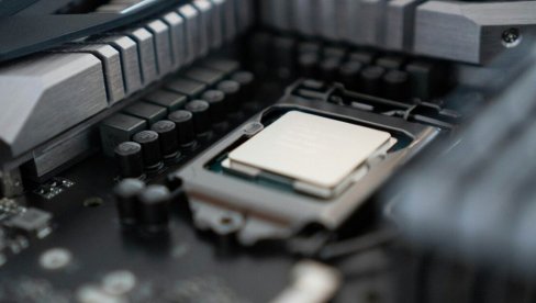 SKAČU AKCIJE NA VOLSTRITU: Kompanija Qualcomm najavljuje nove čipove za akceleraciju veštačke inteligencije