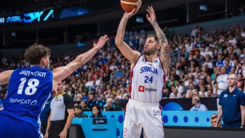 NE IZGLEDA DOBRO: Povredio se Stefan Jović