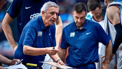 КО ПОСЛЕ СВЕТИСЛАВА ПЕШИЋА? Обрадовић се сам нуди Србији, чека се реакција КСС-а