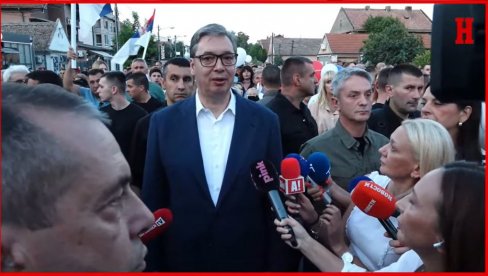 ЖЕЛЕ ДА РАЗГОВАРАЈУ СА НЕПРИЈАТЕЉИМА СРБИЈЕ Вучић о позиву на дијалог блокадерима - Све што они мање желе, ја ћу више да инсистирам