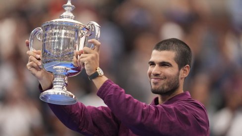 KARLOS ALKARAZ OSVOJIO JU-ES OPEN! Španac pregazio Sinera za šestu grend slem titulu
