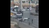 NAPADAČI UŠLI U AUTOBUS, PA OTVORILI VATRU NA PUTNIKE Veliki broj mrtvih i ranjenih u pucnjavi u Jerusalimu, dva napadača neutralisana (VIDEO)