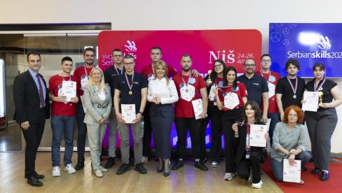 TAKMIČENJE U DANSKOJ: Kancelarija za dualno obrazovanje predvodi naše srednjoškolce