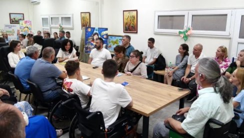 OBELEŽEN SVETSKI DAN DIŠENOVE MIŠIĆNE DISTROFIJE: Tema okruglog stola bio je novi lek, dokazano delotvoran (FOTO)