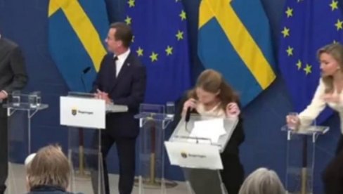 ОНЕСВЕСТИЛА СЕ ШВЕДСКА МИНИСТАРКА ЗДРАВЉА: Представљена јавности на конференцији за новинаре, па пала у несвест (ВИДЕО)