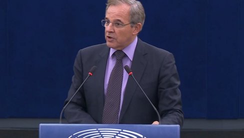 ПОСЛАНИК ЕП ТИЈЕРИ МАРИЈАНИ: У Србији се дешава насиље против државе и њених институција!