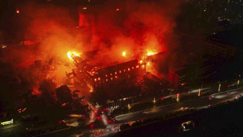 ОД МОНАРХИЈЕ ДО РЕПУБЛИКЕ: Непал и вечити круг политичке кризе