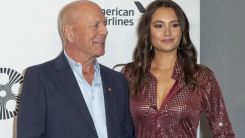 SUPRUGA BRUSA VILISA ODGOVORILA NA KRITIKE ZBOG PREMEŠTANJA GLUMCA U DOM: To je bila najbolja odluka