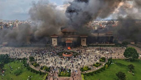 ОГЛАСИО СЕ КРЕМЉ: Ситуација у Непалу измакла контроли