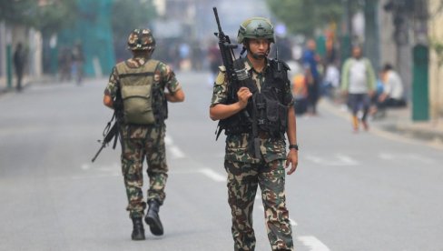 ВАТРА УТИХНУЛА, КРИЗА БУКТИ: Иницијатори протеста у јужноазијској држави прекинули протесте и предложили новог премијера