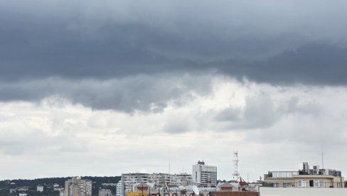 СРБИЈИ ПРЕТЕ ОБИЛНИЈЕ ПАДАВИНЕ: Циклони доносе промену времена, ево када ће пљуштати