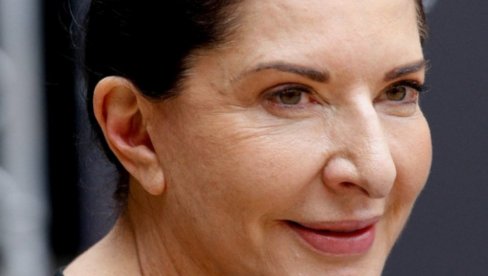 ИЗОБЛИЧИЛА СЕ: Шта је то са лицем Марине Абрамович? (ФОТО)