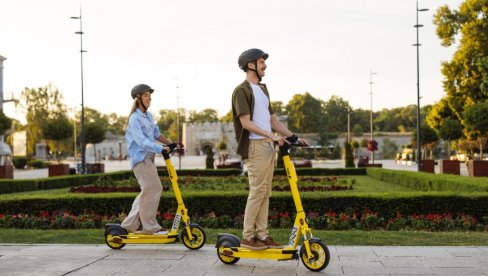 Yandex Go покренуо изнајмљивање електричних тротинета у Нишу