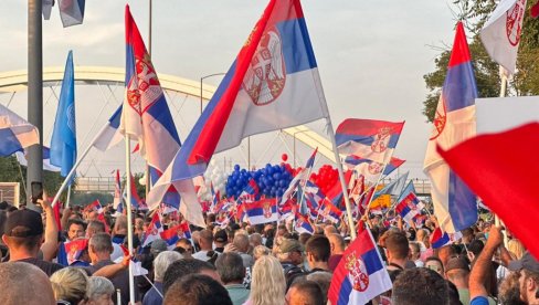 PROCENA BIA: Na skupovima protiv blokada 145.000 građana, na skupovima blokadera samo 5.500 blokadera