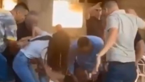 OVO JE OČAJ BLOKADERA TERORISTA: Pogodili čoveka flašom u glavu, nasrtali na policiju i novinarku...