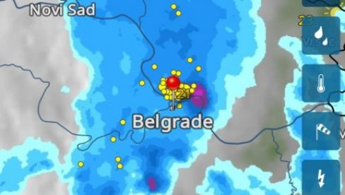 BEOGRAD NA UDARU SNAŽNOG OLUJNOG NEVREMENA: Stižu pljuskovi sa grmljavinom, moguć i grad (FOTO)