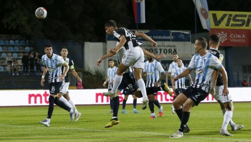 ПАРТИЗАН СА ПРВОГ МЕСТА ЧЕКА ЗВЕЗДУ! Вечити дерби најавила (и) голеада црно-белих