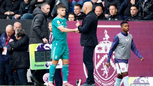 OSTRVO SE DIGLO NA NOGE! Ceo Liverpul grmi na lažnog Srbina