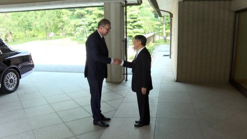 ISTORIJSKI PRIJEM I NOVI SPORAZUMI ZA UNAPREĐENJE SARADNJE: Ovako izgleda drugi dan Vučićeve posete Japanu