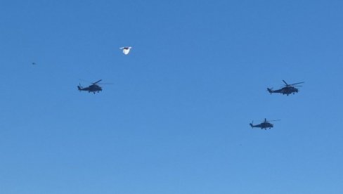 ХЕЛИКОПТЕРИ ВОЈСКЕ СРБИЈЕ НА НЕБУ БЕОГРАДА: Све је спремно за војну вежбу Снага јединства 2025 (ВИДЕО)