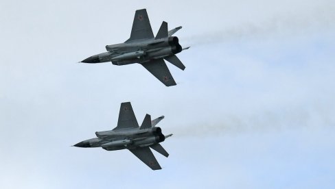 DRAMA IZNAD BALTIKA: Mađarski lovci presreli pet ruskih ratnih aviona