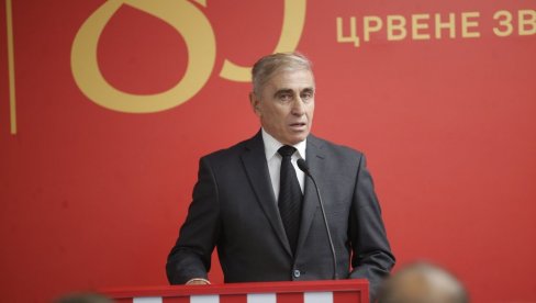 ХИТНО САОПШТЕЊЕ ЗВЕЗДЕ ПРЕД ДЕРБИ: Ево како је Бошко Ђуровски, коме је позлило на комеморацији поводом смрти Дејана Миловановића