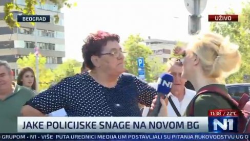 ВИ СТЕ ПРОТИВ СРБИЈЕ И ЈЕДЕТЕ Г***А ЦЕЛОГ ЖИВОТА Жаклина добила кратак и јасан одговор, Вучић ће морати да их брани од гневног народа