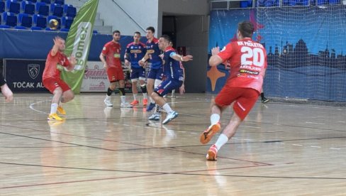 KAD POMOZI BOŽE, DA RIVAL NEMA SVOJ DAN NE URODI PLODOM: Rukometaši Vojvodine bez milosti u Zrenjaninu