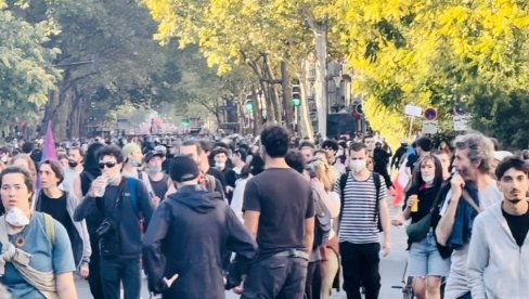 УЛТИМАТУМ И КОМПРОМИСИ: Где је диплома?